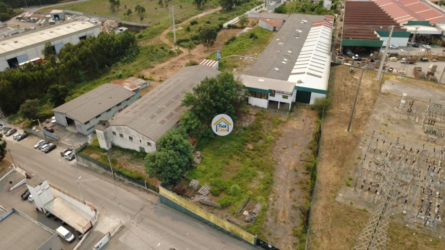 Armazém para Venda em Fiães Foto 18