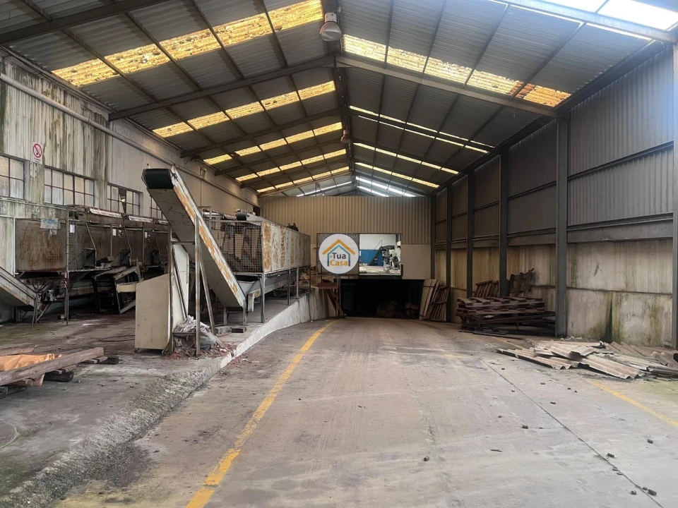Armazém para Venda em Fiães Foto 5
