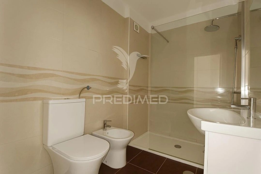 Apartamento T2 para Venda em Pinhal Novo Foto 8