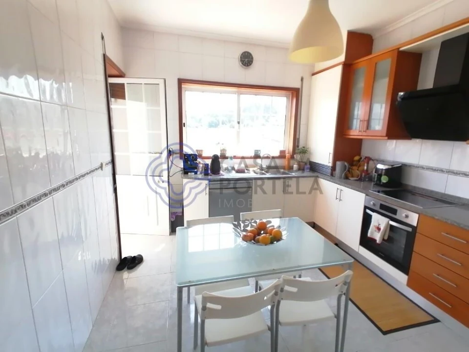 Moradia T3 para Venda em Vilar de Andorinho Foto 7