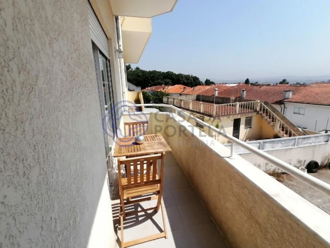 Moradia T3 para Venda em Vilar de Andorinho Foto 1