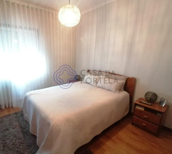 Moradia T3 para Venda em Vilar de Andorinho Foto 17