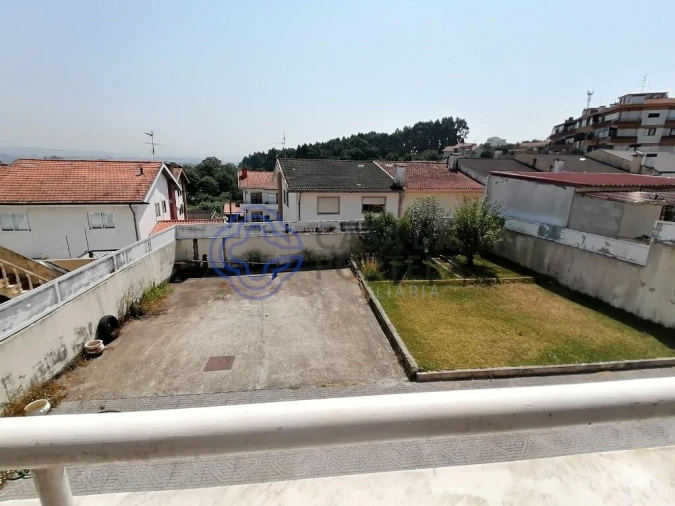 Moradia T3 para Venda em Vilar de Andorinho Foto 18