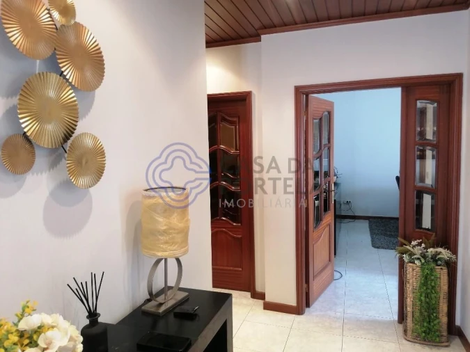 Moradia T3 para Venda em Vilar de Andorinho Foto 6