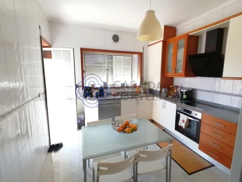 Moradia T3 para Venda em Vilar de Andorinho Foto 9