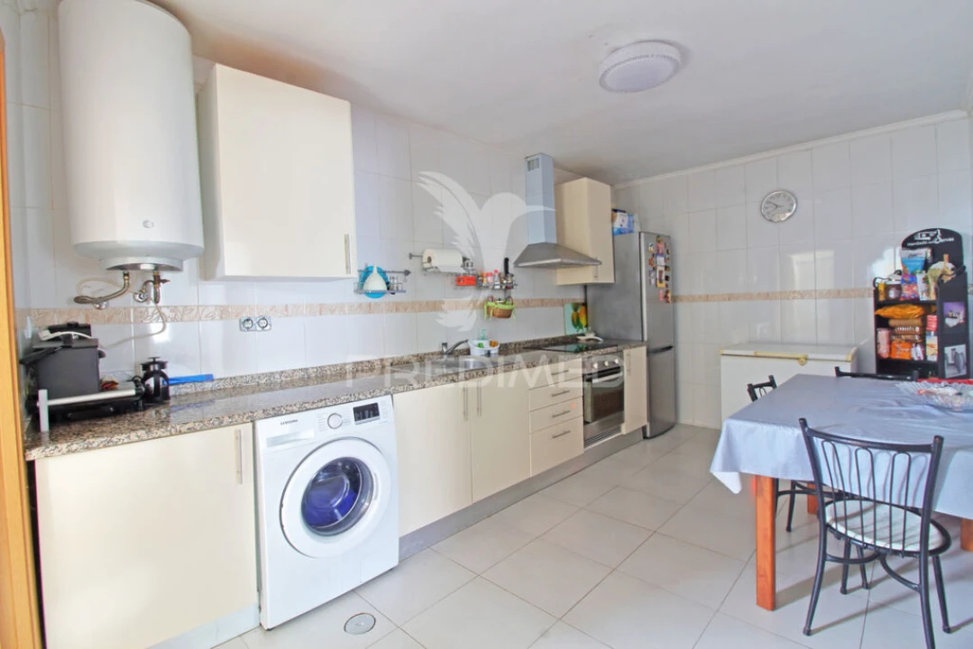 Moradia T3 para Venda em Vale de Santiago Foto 9