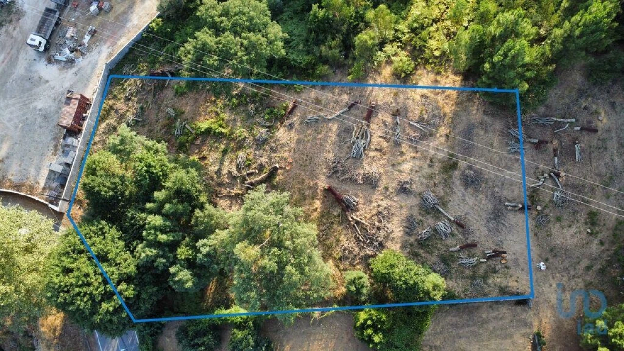 Terreno para Venda em Castanheira de Pêra e Coentral Foto 1