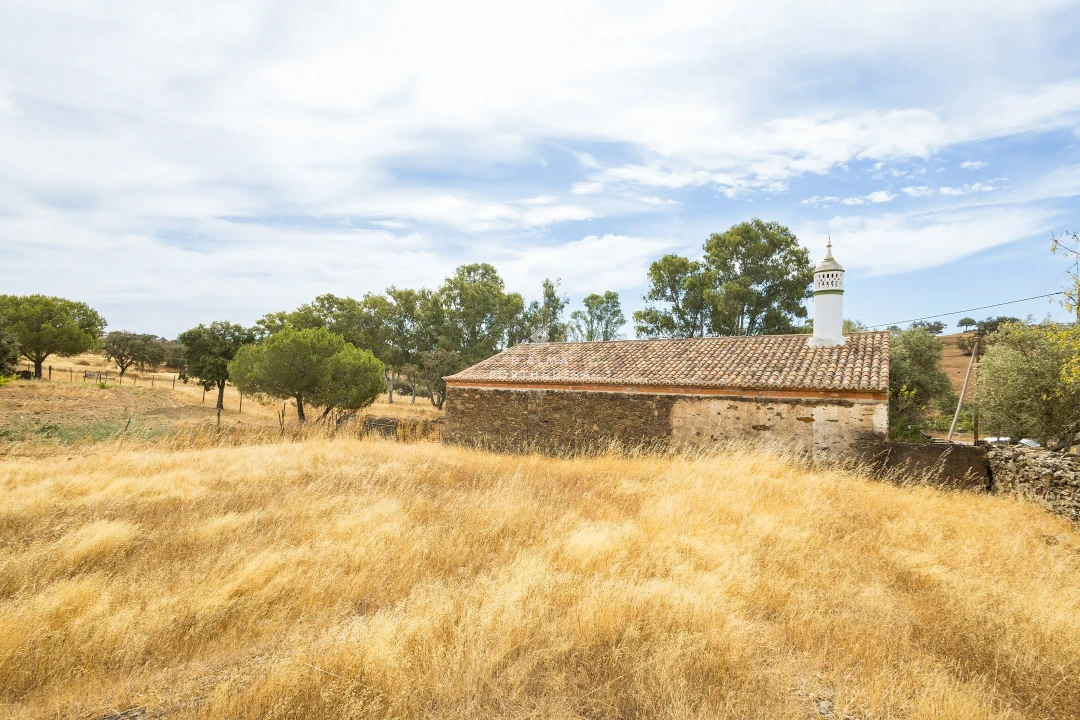 Moradia T4 para Venda em Almodôvar e Graça dos Padrões Foto 2