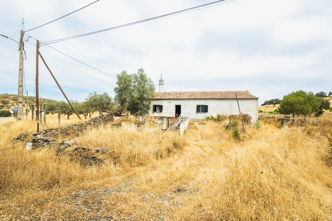 Moradia T4 para Venda em Almodôvar e Graça dos Padrões Foto 16