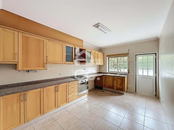 Apartamento T3 para Venda em Caldas da Rainha - Santo Onofre e Serra do Bouro