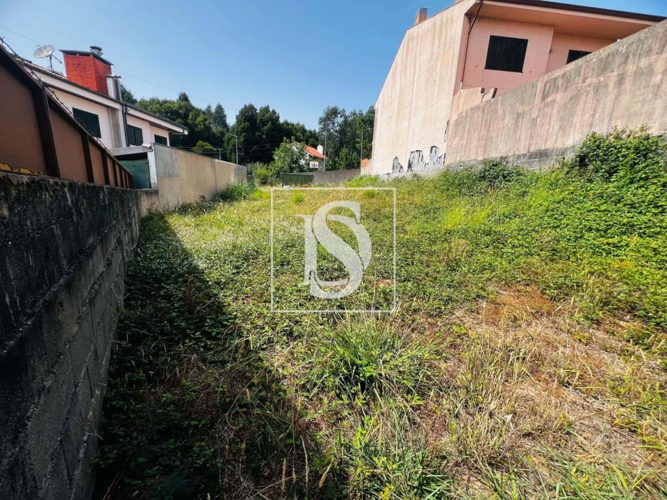 Terreno para Venda em Santa Marinha e São Pedro da Afurada Foto 3