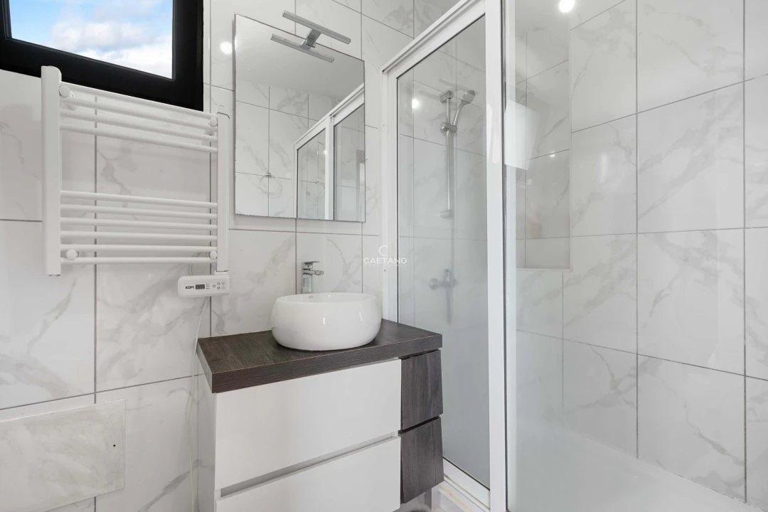 Moradia T4 para Venda em Ponta Delgada Foto 10