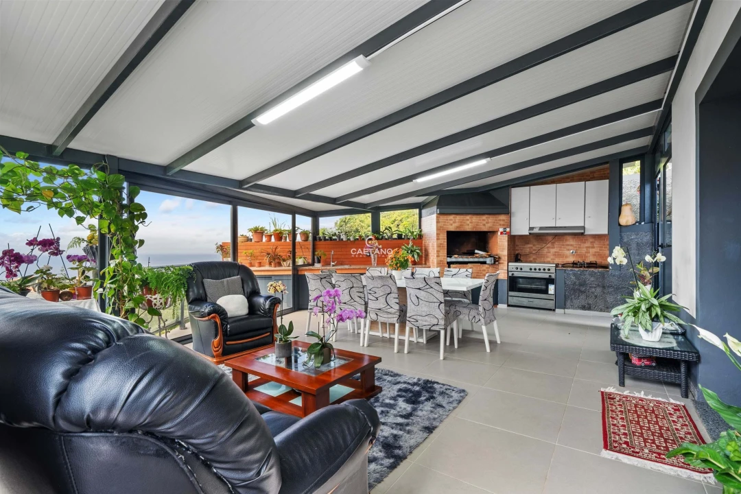 Moradia T4 para Venda em Ponta Delgada Foto 44