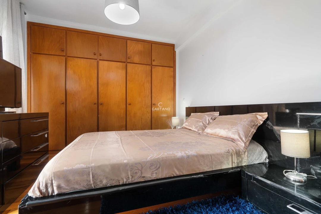 Moradia T4 para Venda em Ponta Delgada Foto 18