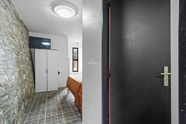 Moradia T4 para Venda em Ponta Delgada Foto 53