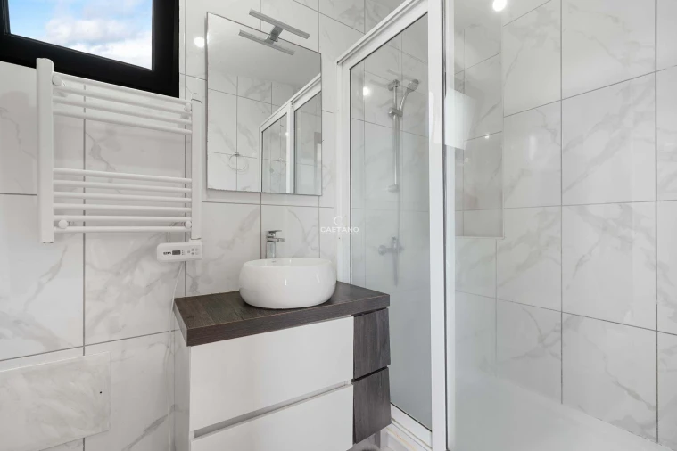 Moradia T4 para Venda em Ponta Delgada Foto 10