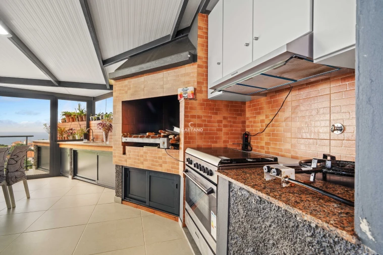 Moradia T4 para Venda em Ponta Delgada Foto 45