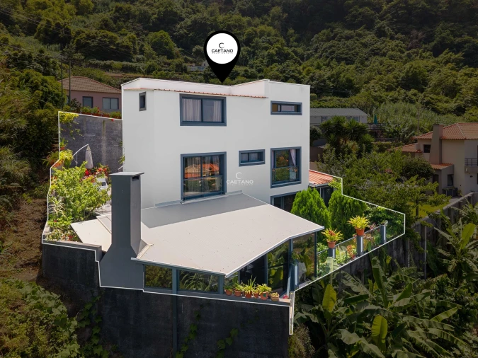 Moradia T4 para Venda em Ponta Delgada Foto 60