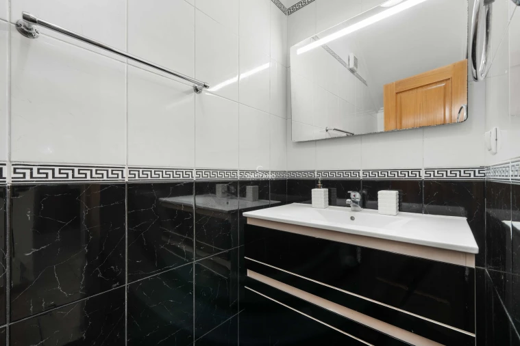 Moradia T4 para Venda em Ponta Delgada Foto 32