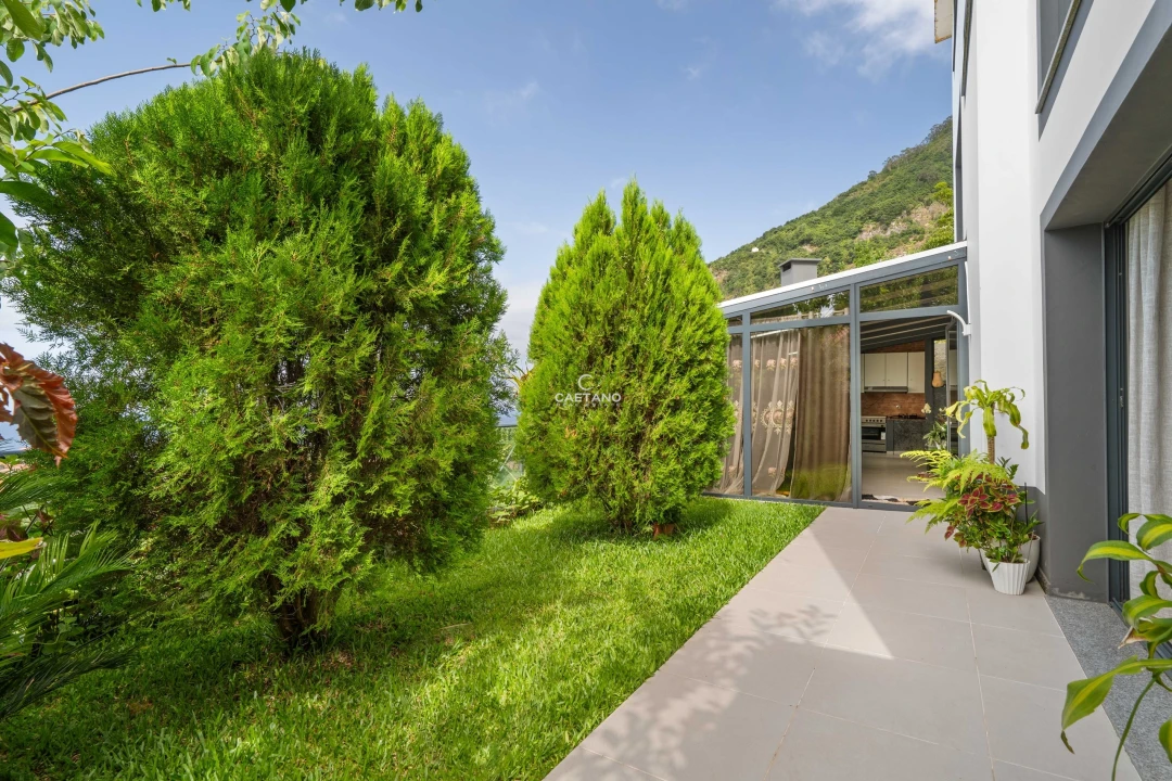 Moradia T4 para Venda em Ponta Delgada Foto 43