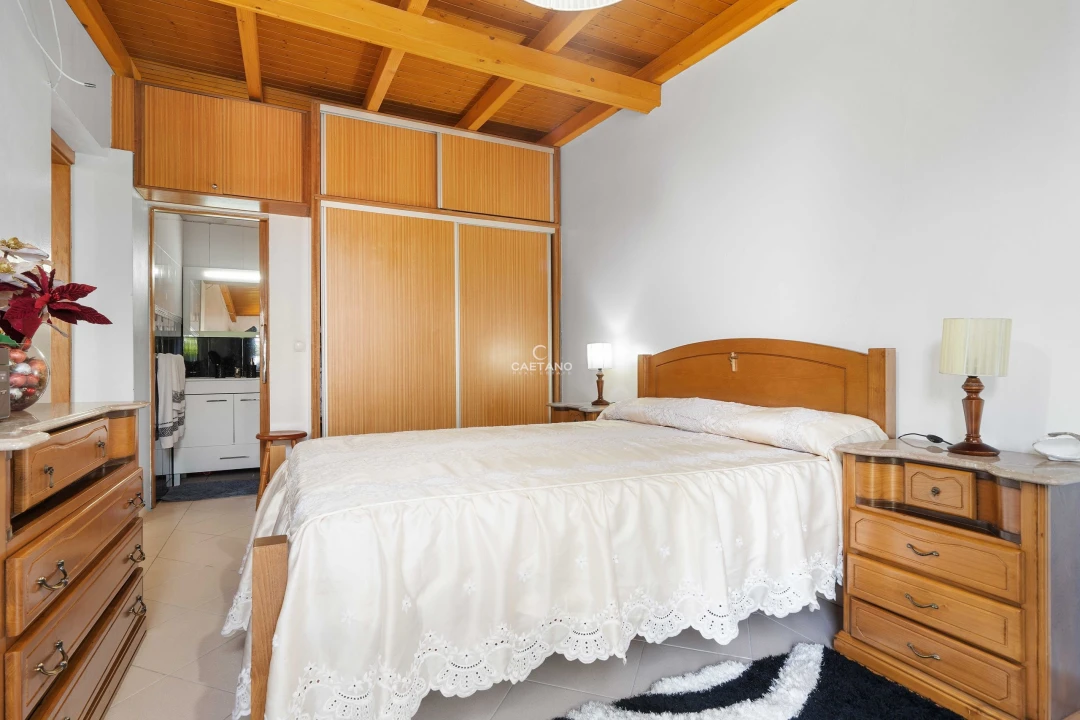 Moradia T4 para Venda em Ponta Delgada Foto 30