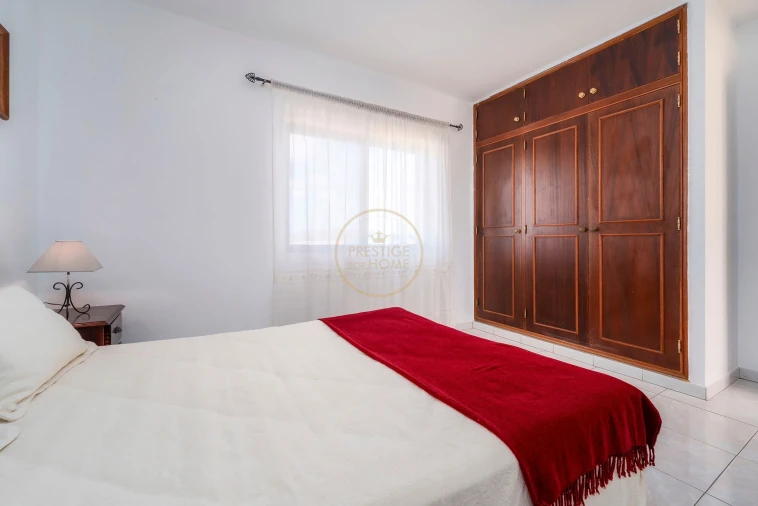 Moradia T4 para Arrendamento em Quarteira Foto 37