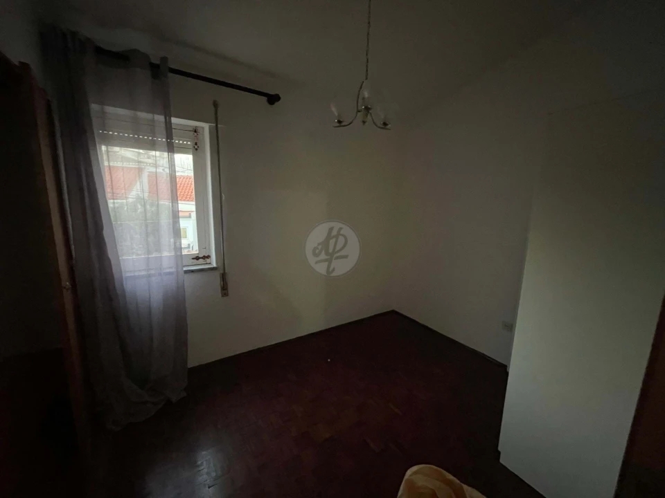 Moradia T2 para Venda em Lagos (São Sebastião e Santa Maria) Foto 6