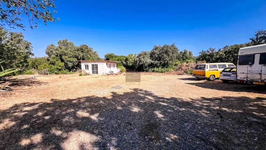 Moradia T5 para Venda em Santa Barbara de Nexe Foto 77