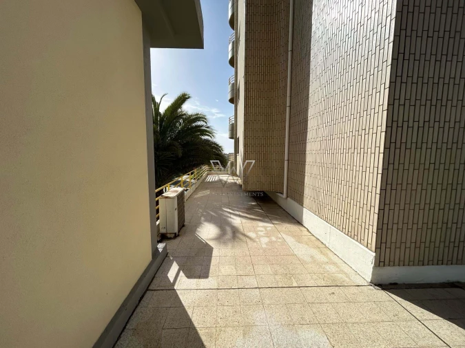 Apartamento T2 para Venda em Buarcos Foto 16