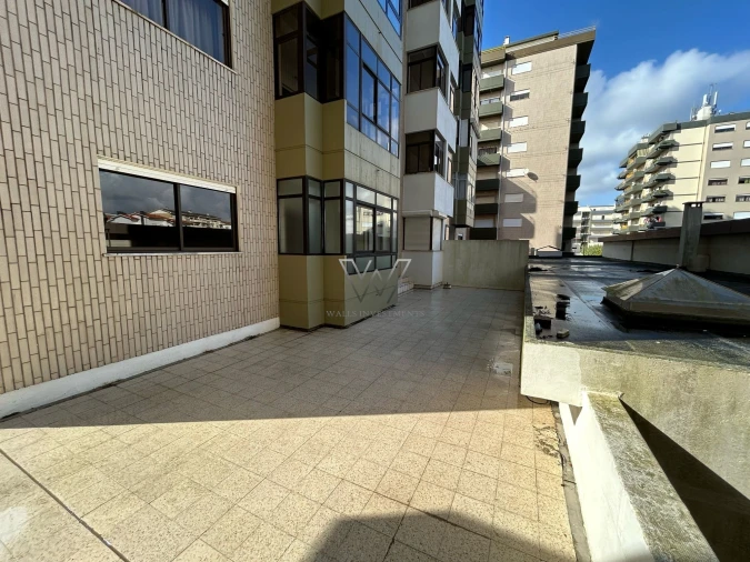 Apartamento T2 para Venda em Buarcos Foto 17
