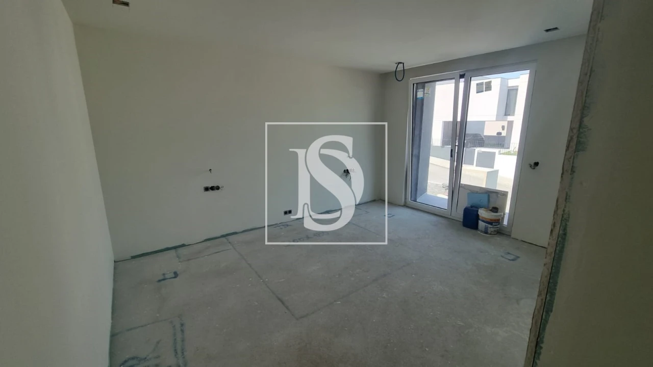 Moradia T3 para Venda em Lanhoso Foto 47