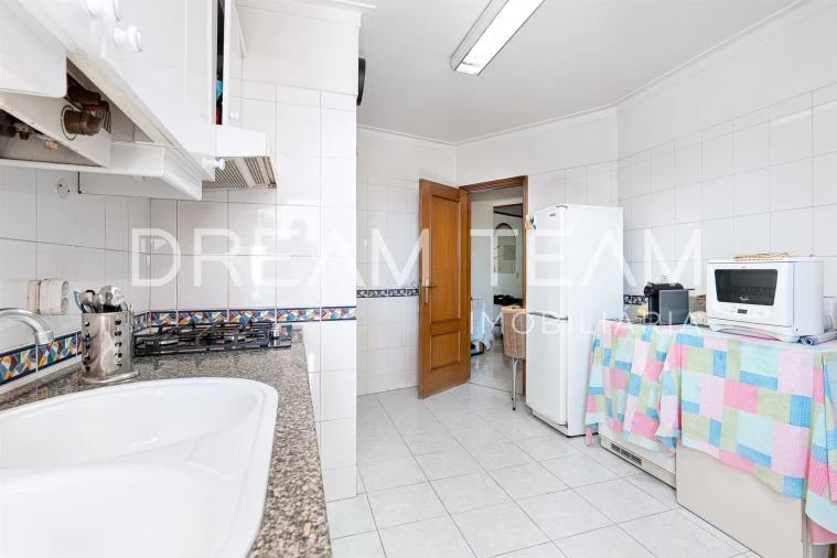 Apartamento T2 para Venda em Rio de Mouro Foto 13