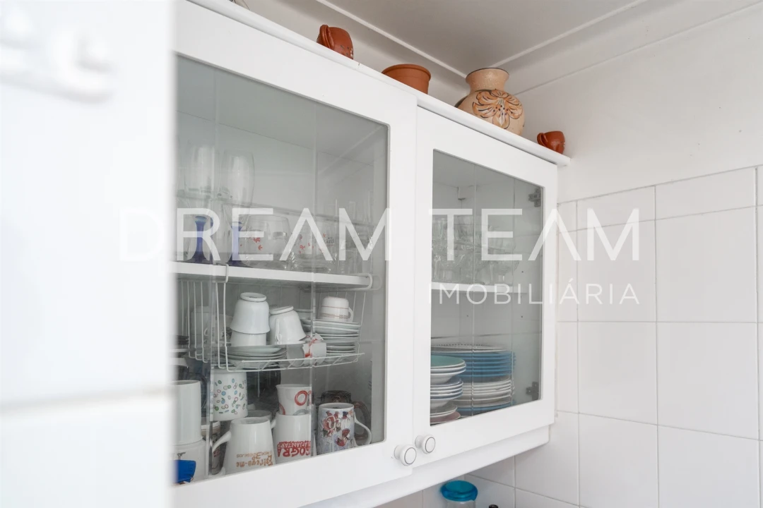 Apartamento T2 para Venda em Rio de Mouro Foto 16