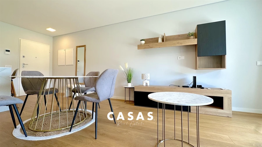 Apartamento T2 para Arrendamento em Santo Antonio Foto 8