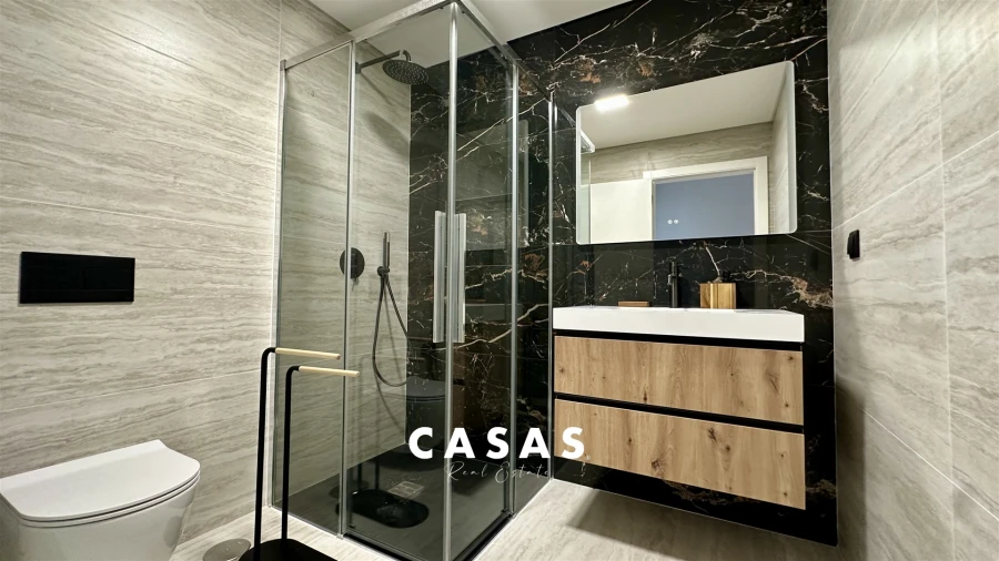 Apartamento T2 para Arrendamento em Santo Antonio Foto 29