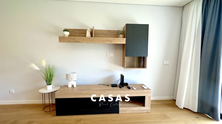 Apartamento T2 para Arrendamento em Santo Antonio Foto 19