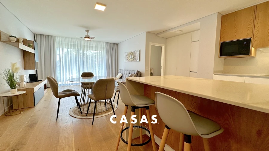 Apartamento T2 para Arrendamento em Santo Antonio Foto 12