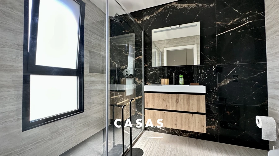 Apartamento T2 para Arrendamento em Santo Antonio Foto 26