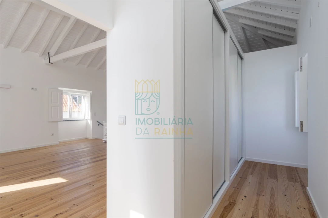 Moradia T2 para Venda em Olho Marinho Foto 6