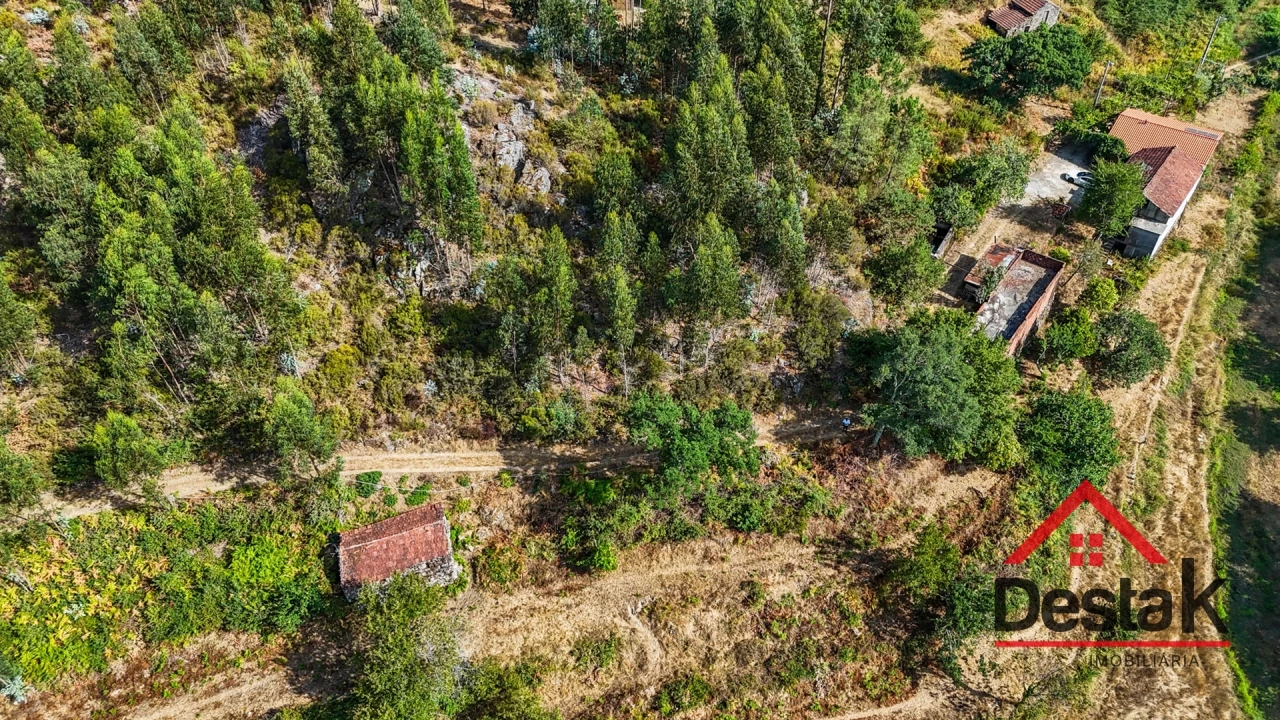 Quinta T3 para Venda em Arcozelo das Maias Foto 11