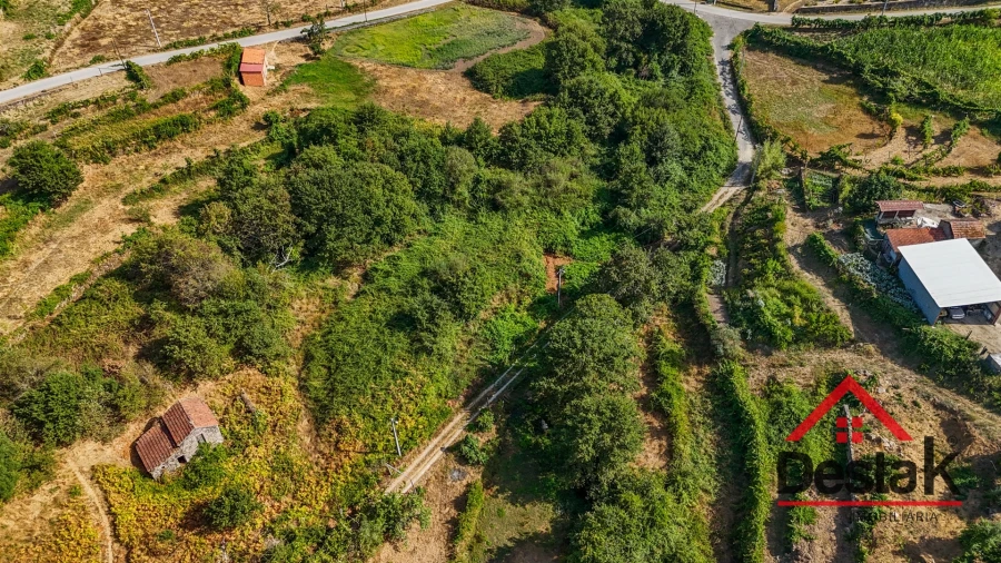Quinta T3 para Venda em Arcozelo das Maias Foto 7