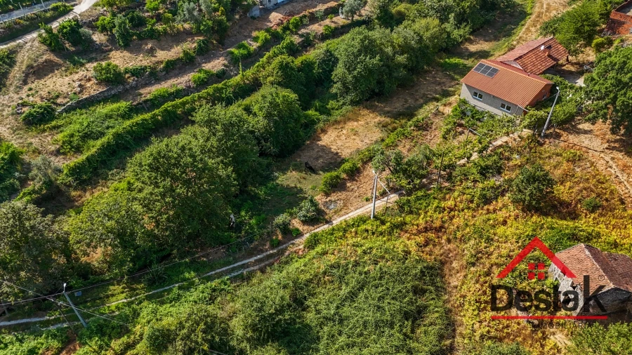 Quinta T3 para Venda em Arcozelo das Maias Foto 9