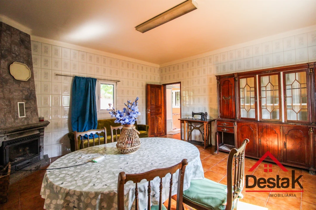 Quinta T3 para Venda em Arcozelo das Maias Foto 13