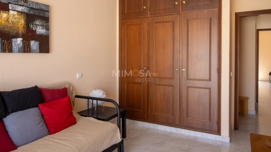 Apartamento T3 para Arrendamento em Lagos (São Sebastião e Santa Maria) Foto 17