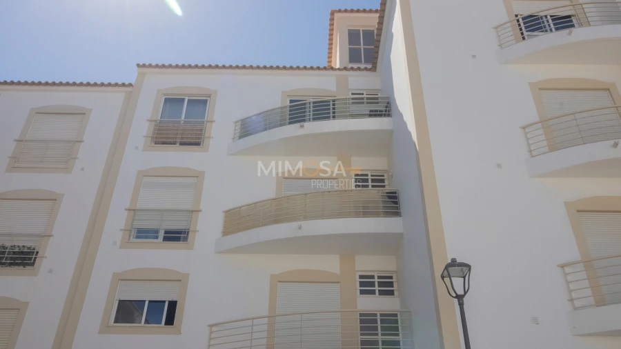 Apartamento T3 para Arrendamento em Lagos (São Sebastião e Santa Maria) Foto 26