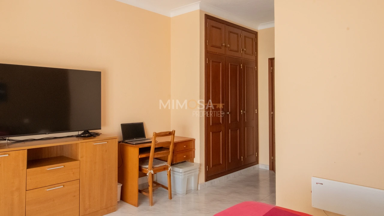 Apartamento T3 para Arrendamento em Lagos (São Sebastião e Santa Maria) Foto 13