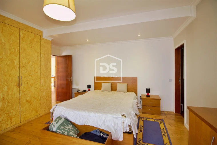 Moradia T3 para Venda em Croca Foto 7