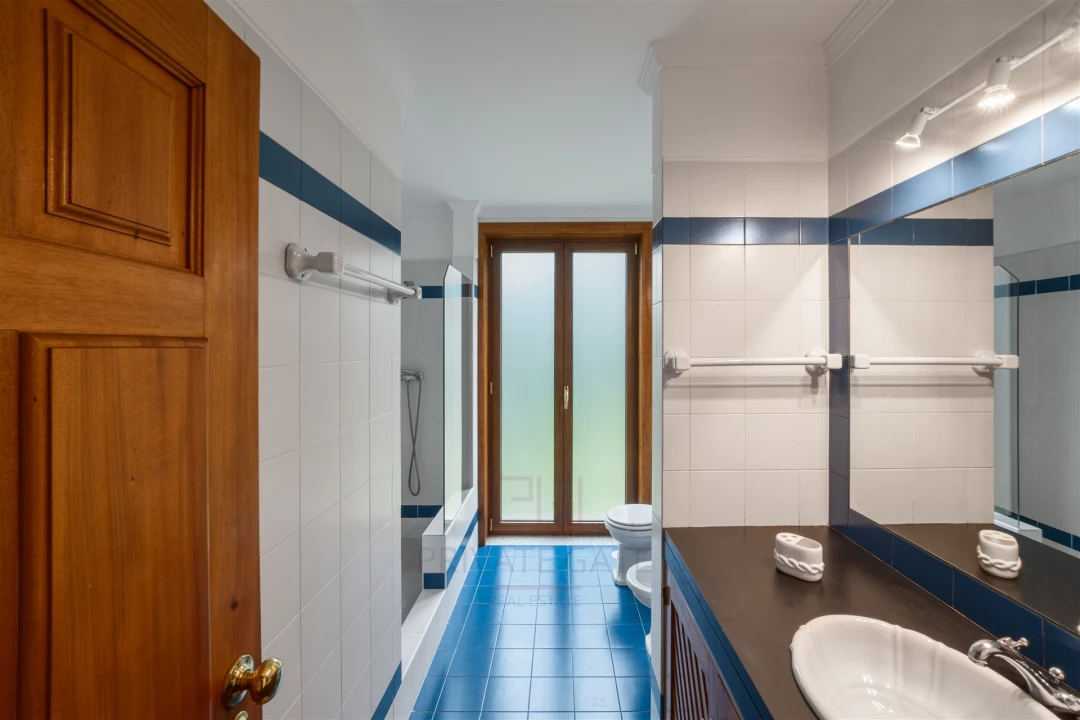 Moradia T4 para Venda em Feitosa Foto 30