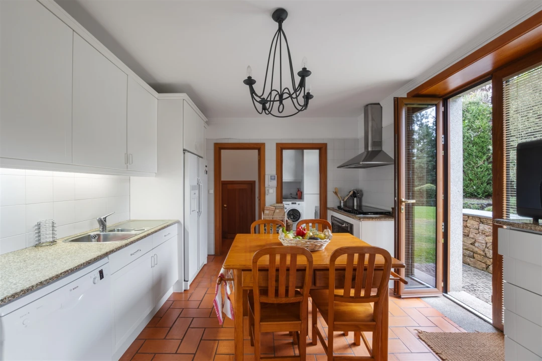 Moradia T4 para Venda em Feitosa Foto 22