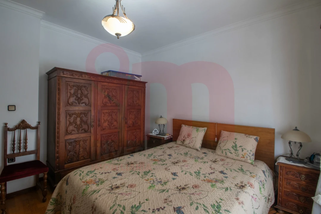 Moradia T3 para Venda em Vilarinho Foto 8